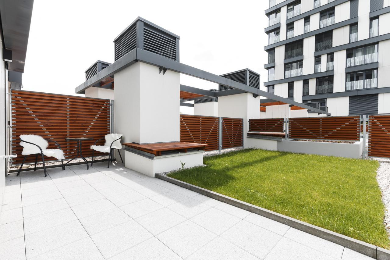 Prague Days - Luxurious Apartments In Trendy Zizkov Exterior photo